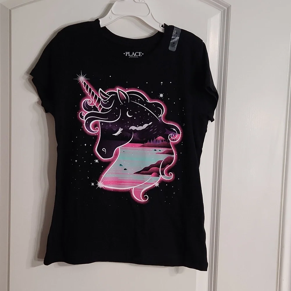 ☀️NWOT! The Children's Place Black Graphic Unicorn Short Sleeve Tee Medium